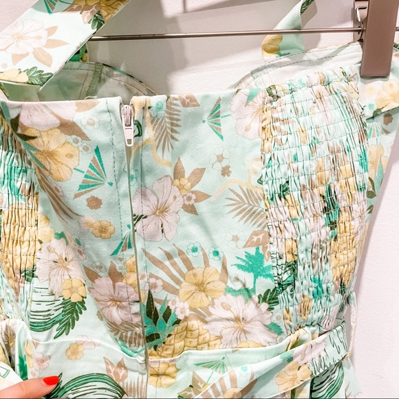 Voodoo Vixen tiki 50s style dress - Picture 6 of 8